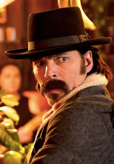Doc new partner - Wynonna Earp Season 4 Episode 3