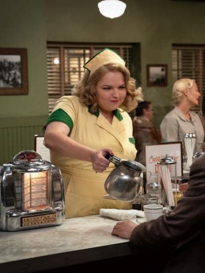 Hostess with the Mostess - Why Women Kill Season 2 Episode 1