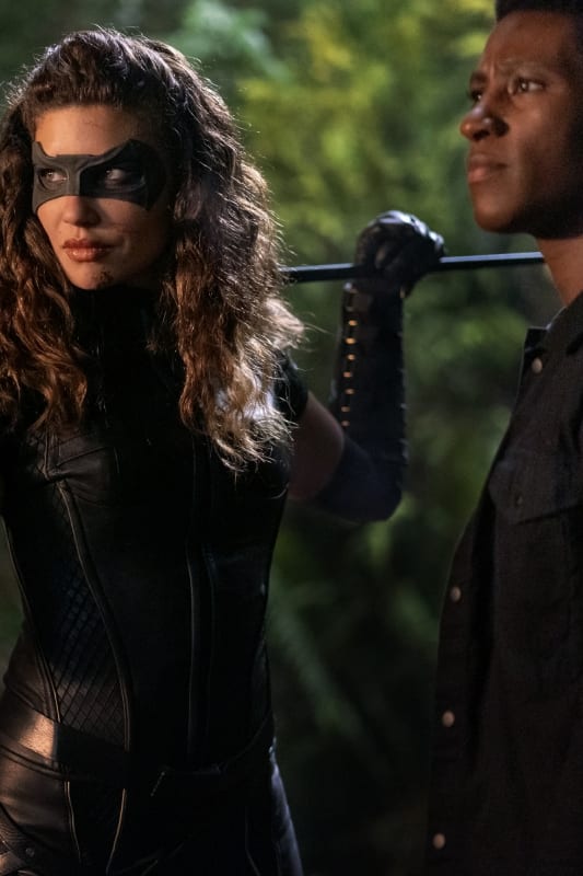 Watch Arrow Online Season 8 Episode 7 TV Fanatic