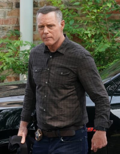 Voight is Back -tall - Chicago PD Season 9 Episode 1