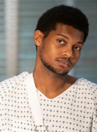 Depressed Medical Student - tall - Grey's Anatomy Season 20 Episode 5