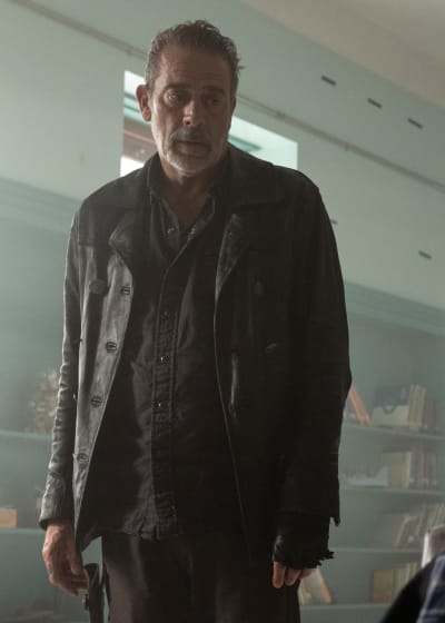 Negan in a New Area - The Walking Dead: Dead City Season 1 Episode 5