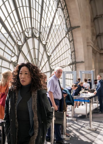 Killing eve season 2 hotsell episode 1 full episode