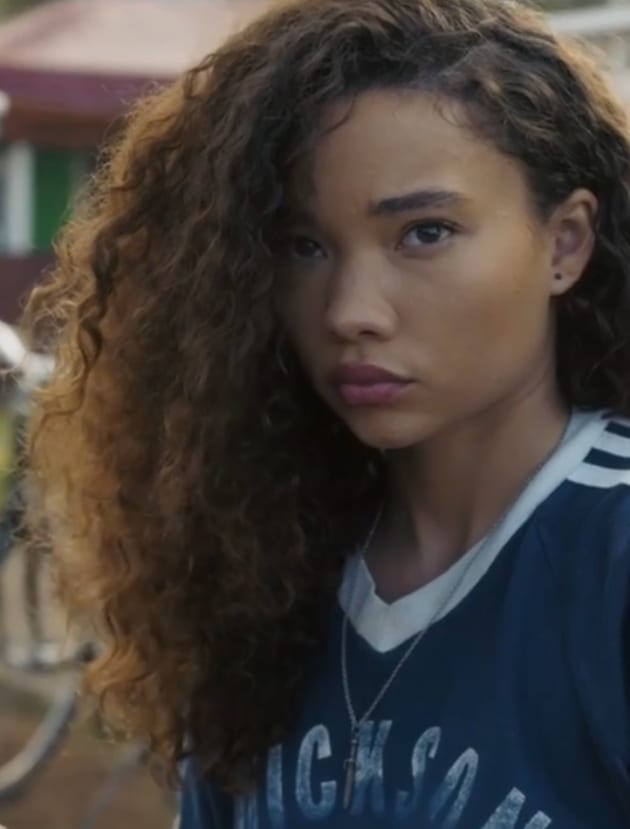 Innocent Bystander - I Know What You Did Last Summer Season 1 Episode 3