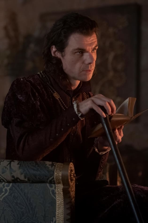larys-strong-hotd-s02e04-a-dance-of-dragons-house-of-the-dragon.jpg