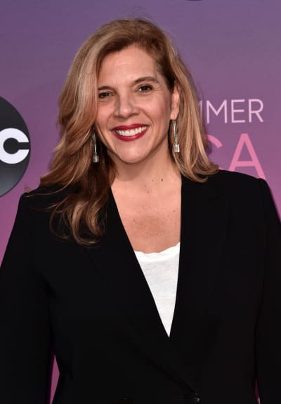 Krista Vernoff Out as Showrunner of Grey's Anatomy, Station 19 - TV Fanatic