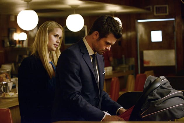 Siblings Reunited - The Originals Season 2 Episode 8
