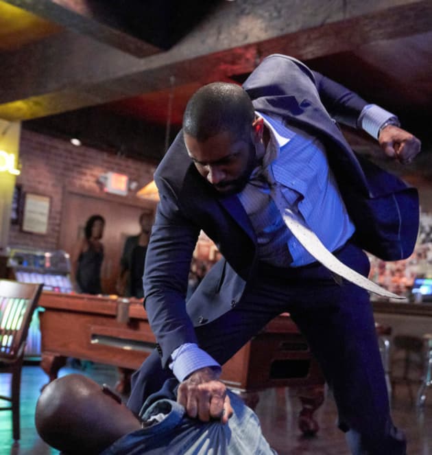 Black Lightning Season 2 Episode 5 Review: Requiem - TV ...