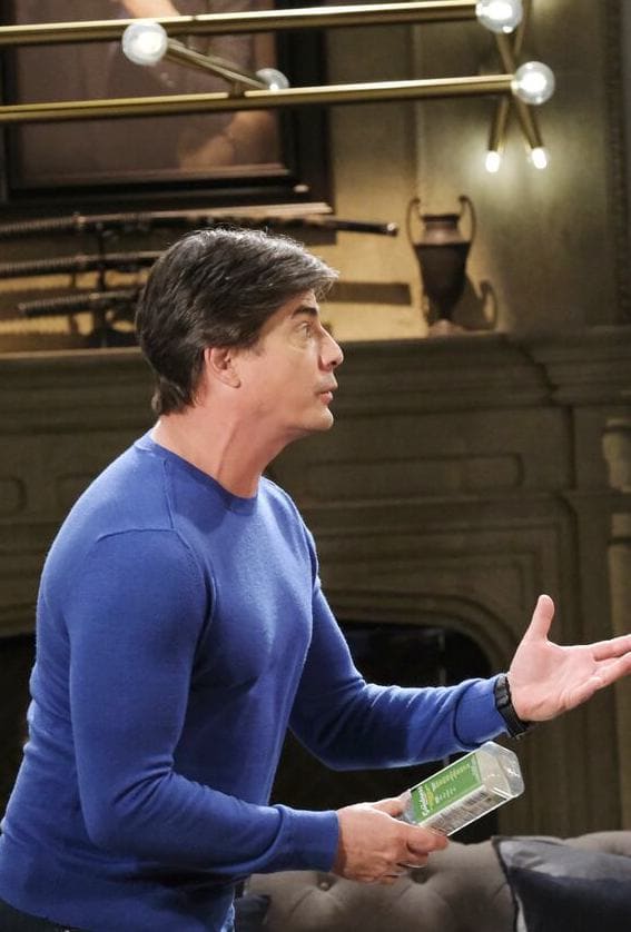 Selling a Major Lie / Tall - Days of Our Lives