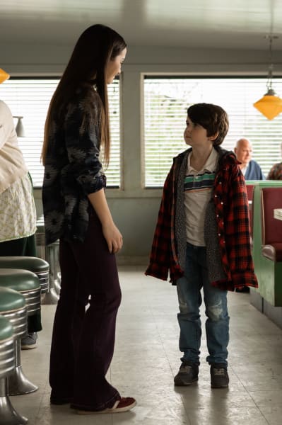 Siblings At The Diner - FROM Season 2 Episode 8
