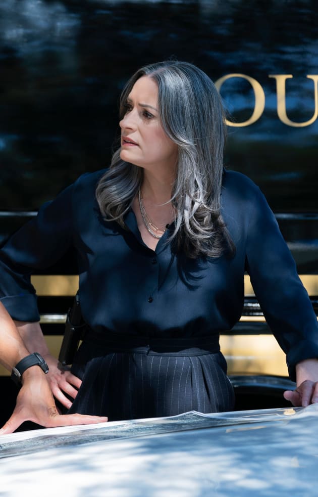 Prentiss in the Field Criminal Minds Evolution Season 1 Episode 5