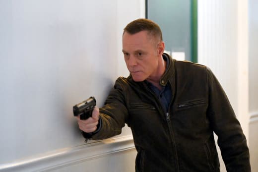 Voight Becomes a Victim - Chicago PD Season 11 Episode 12