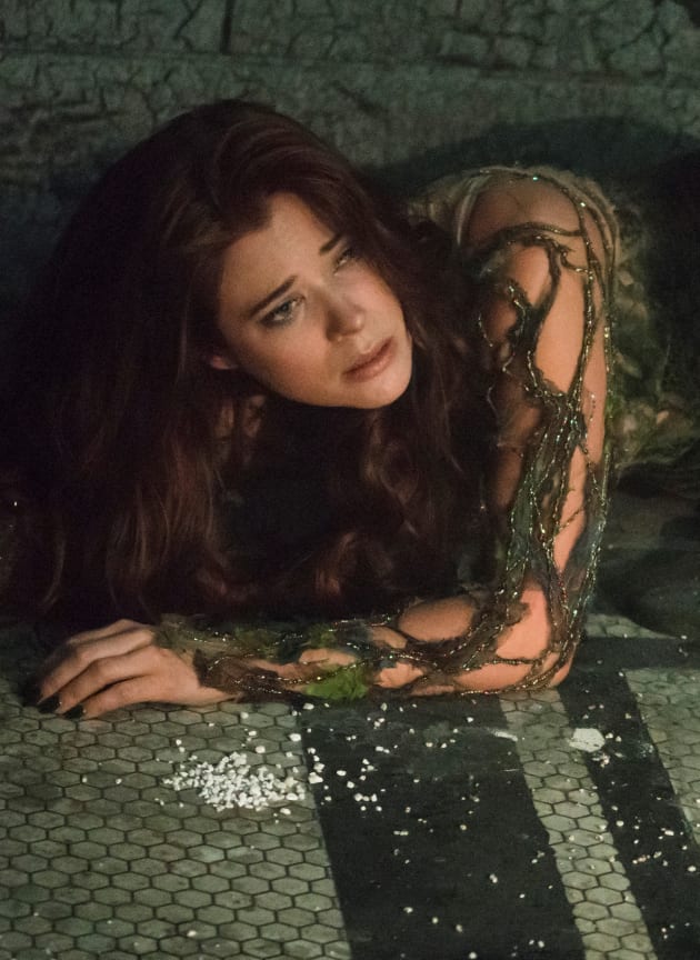 The Witch - Gotham Season 5 Episode 2