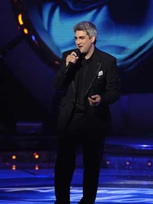 Taylor Hicks: Live at Staples Center