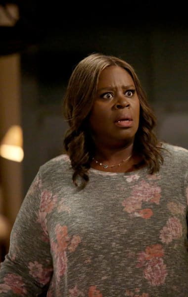 Good Girls Season 2 Episode 6 Review: Take Off Your Pants - TV Fanatic
