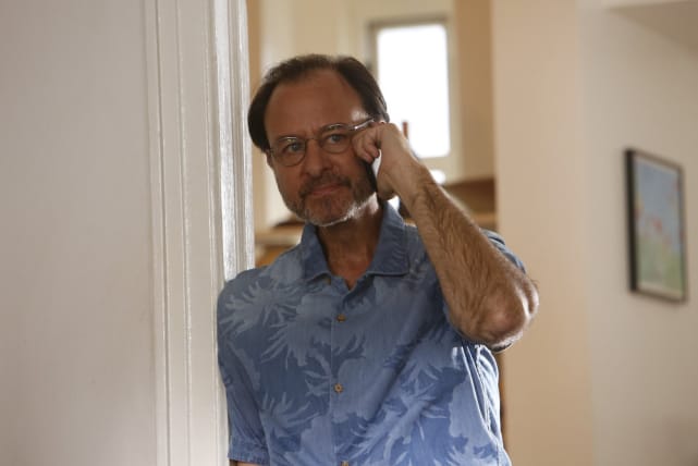 Marvin makes a phone call - The Blacklist Season 4 Episode 18