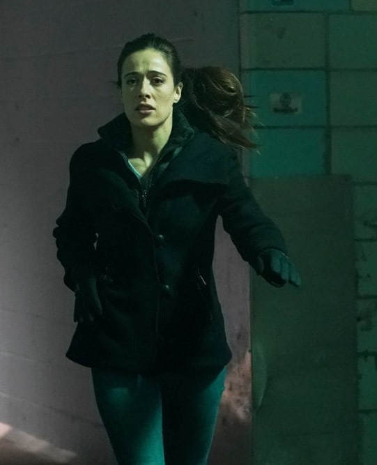 Kim in Motion -tall - Chicago PD Season 9 Episode 10
