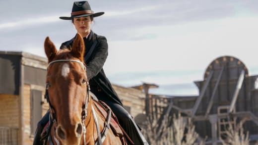 Giddy Up - Roswell, New Mexico Season 4 Episode 9