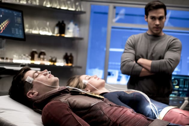 Watch the flash top season 3 episode 17