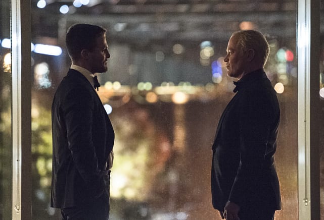 Good vs Evil - Arrow Season 4 Episode 7