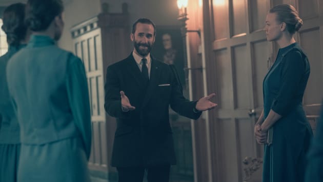 Watch the handmaid's tale 2024 season 3 episode 13 putlockers