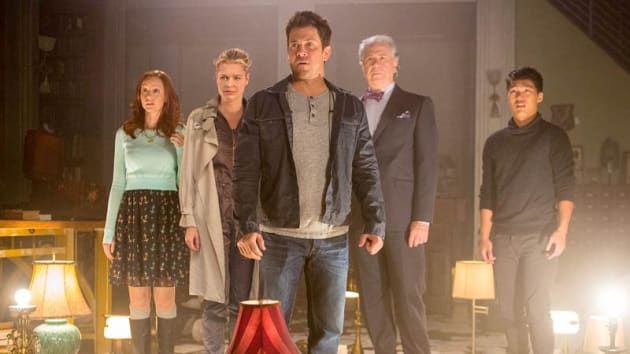 The Librarians Season 2 Premiere Review Theyre Back Tv Fanatic 