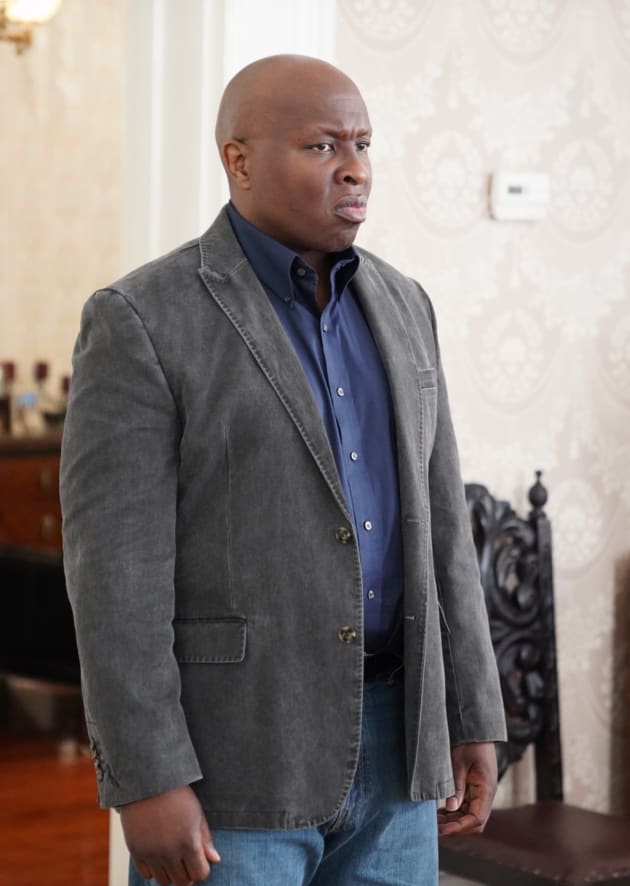 Franklin the Fixer - Tall - Filthy Rich Season 1 Episode 1