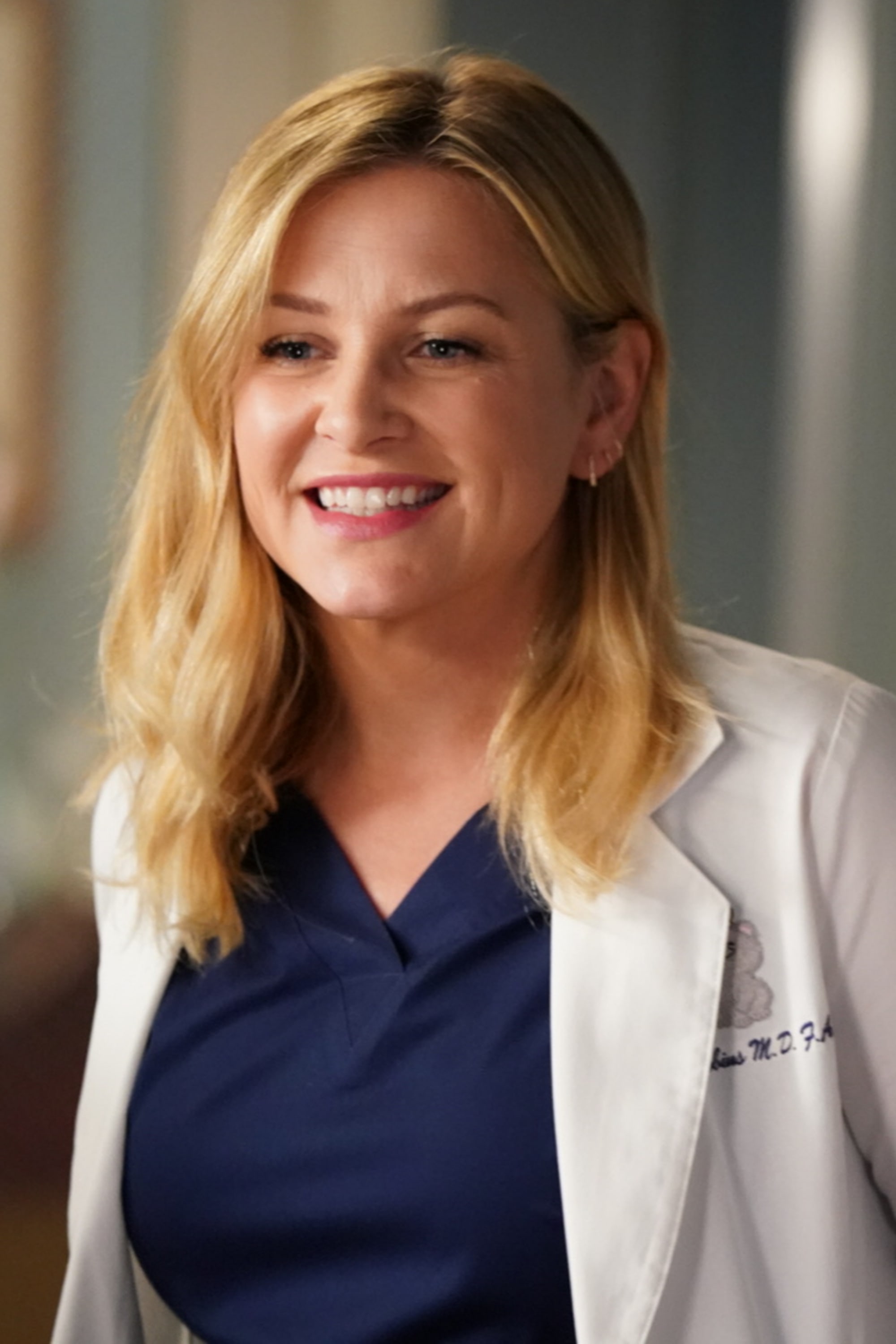 Watch greys anatomy s14 on sale