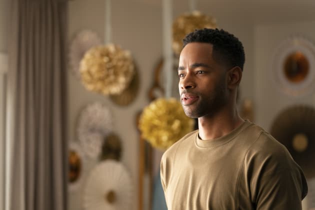 Making an Appearance - Insecure Season 3 Episode 6