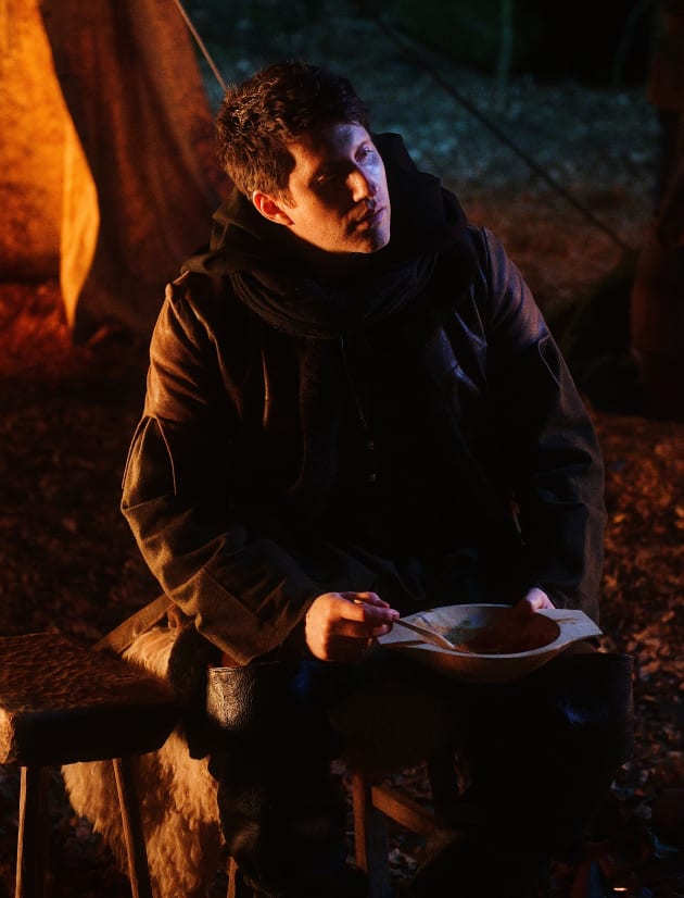 Roberto Trusts Bathory