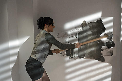 Kalinda Makes a Dent