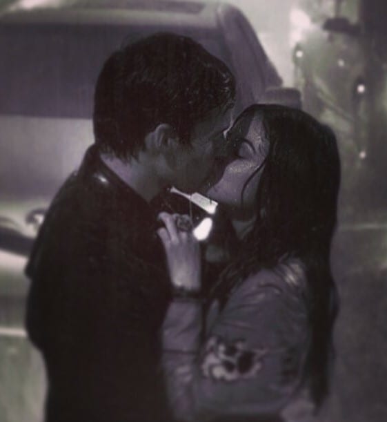 Pretty Little Liars: Aria and Ezra Kiss in the Rain--"Sparks Fly"