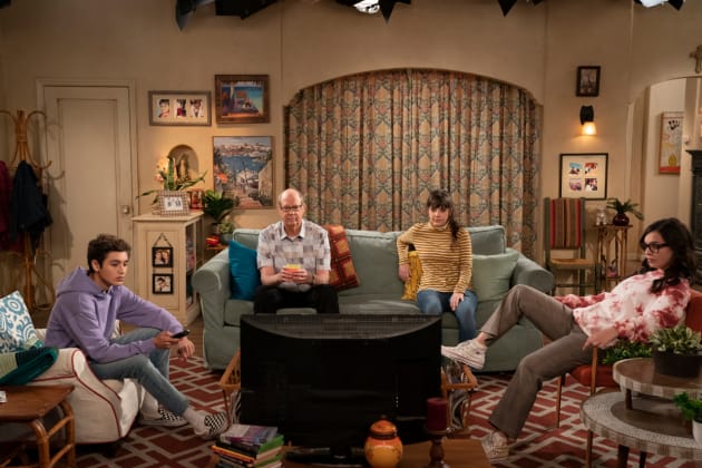The Opening Scene One Day At A Time Season 4 Episode 1 TV Fanatic