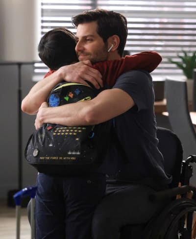 Saville Men Hugs - tall - A Million Little Things Season 3 Episode 16