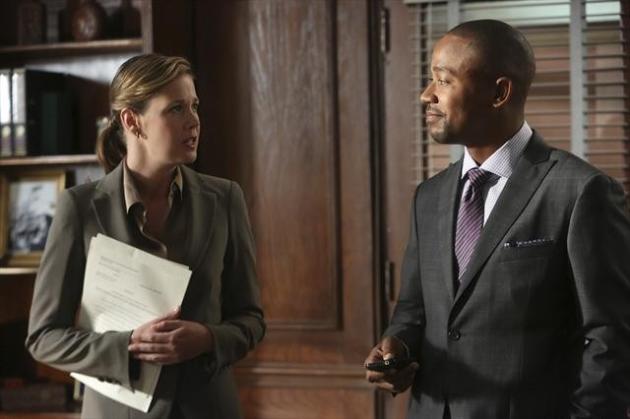 Scandal Season 2 Premiere Pic