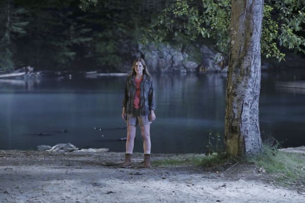 Home Sweet Home - Dead of Summer Season 1 Episode 10