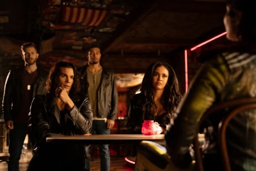 Serpents Rise - Riverdale Season 6 Episode 6