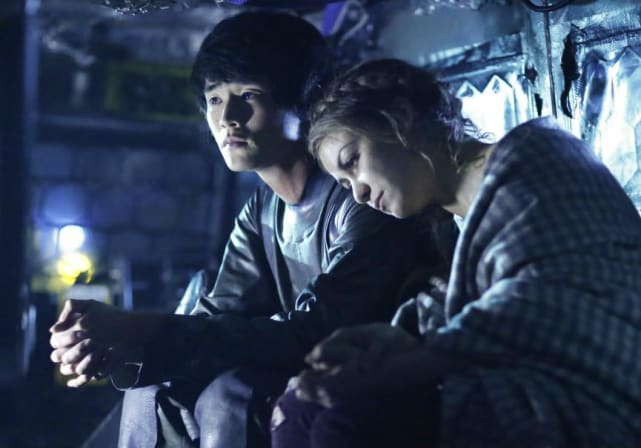 Monty Green and Harper McIntyre - The 100