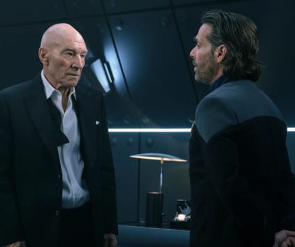 Picard and Therapist -- wide - Star Trek: Picard Season 2 Episode 7