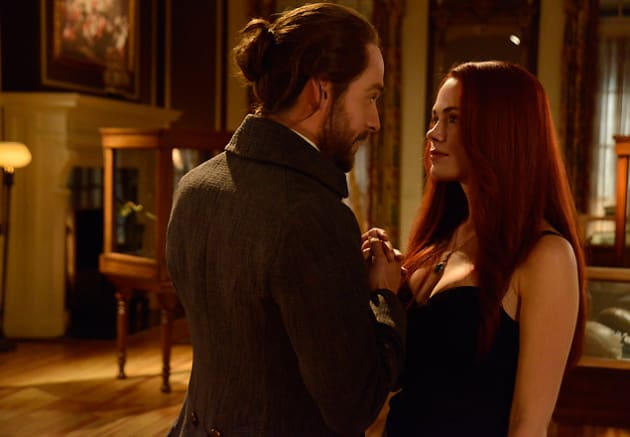 Ichabod and Katrina Team Up - Sleepy Hollow Season 2 Episode 13