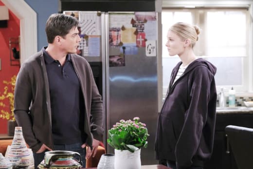 Allie Drops a Bombshell - Days of Our Lives