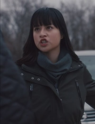 Luna Confronts-Burden of Truth Season 4 Episode 7