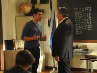 New Girl Review A Paper Bag with Fancier Walls TV Fanatic