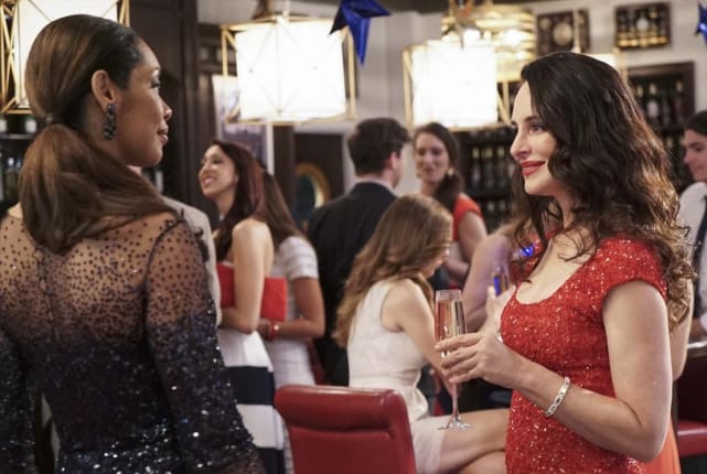 Victoria Is Dangerous - Revenge Season 4 Episode 16