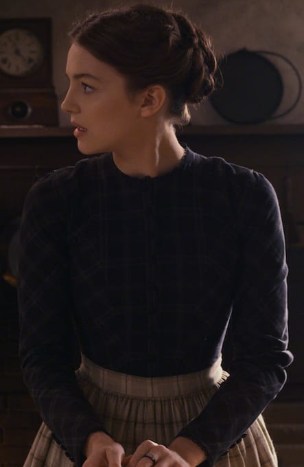 Sue cooks - Dickinson Season 1 Episode 8