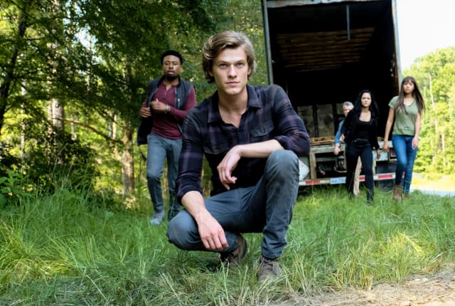 Watch Macgyver Season 3 Episode 1 Online Tv Fanatic