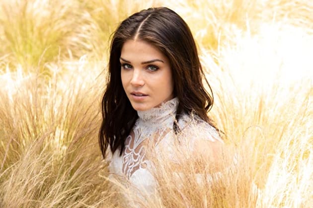 The 100 Marie Avgeropoulos On Octavia S Evolution What Fans Can