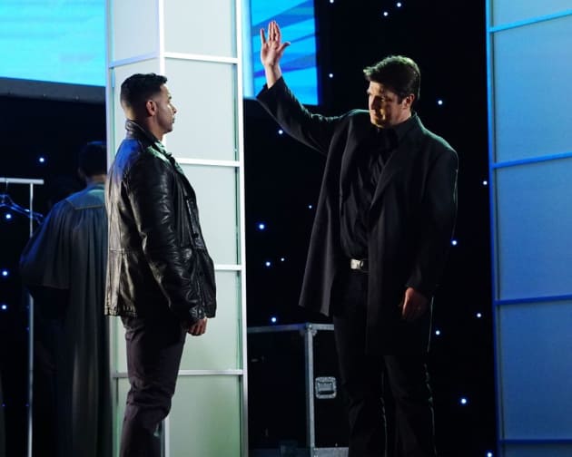 High Five - Castle Season 8 Episode 9