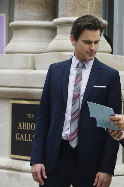 White sale collar outfits