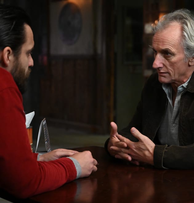Father Son Bonding - Stumptown Season 1 Episode 18